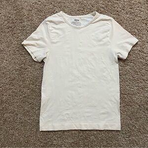 Skims soft smoothing seamless t shirt marble size medium